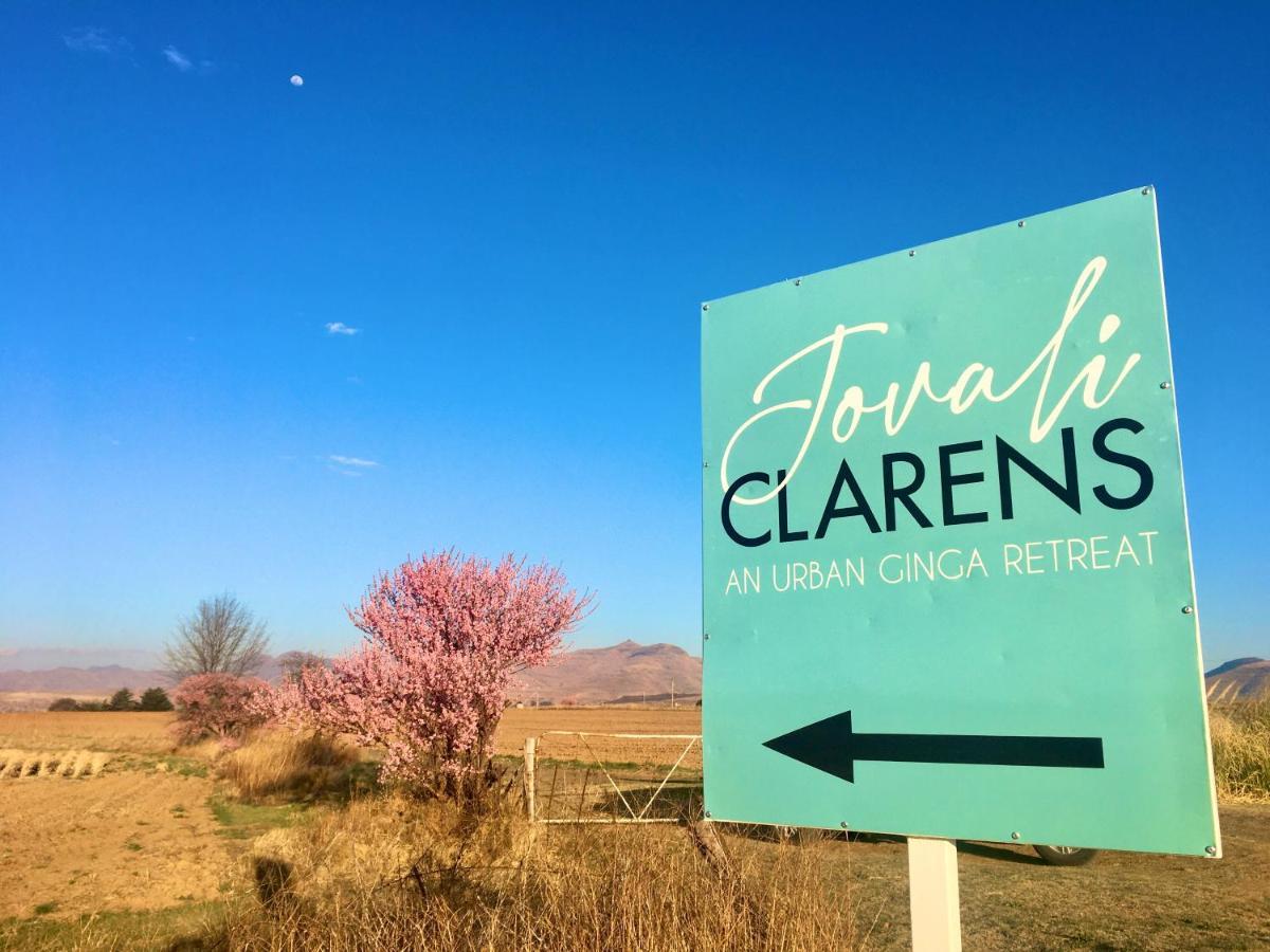 Jovali Clarens Hotel ภายนอก รูปภาพ